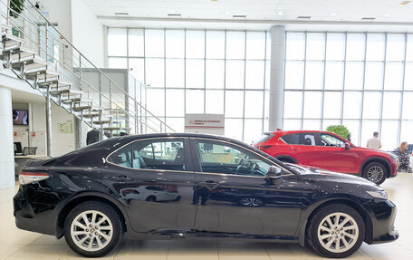 Toyota Camry, 2021 год, 2 535 000 рублей, 5 фотография