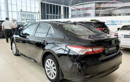 Toyota Camry, 2021 год, 2 535 000 рублей, 8 фотография