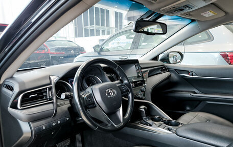 Toyota Camry, 2021 год, 2 535 000 рублей, 20 фотография