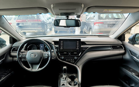 Toyota Camry, 2021 год, 2 535 000 рублей, 17 фотография