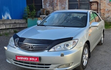 Toyota Camry V40, 2002 год, 850 000 рублей, 1 фотография