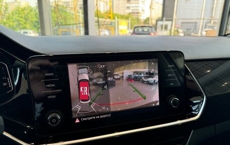 Volkswagen Polo VI (EU Market), 2021 год, 1 790 000 рублей, 21 фотография
