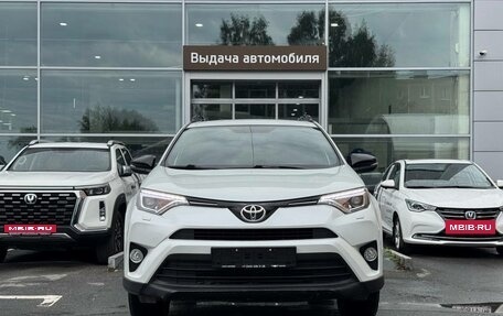 Toyota RAV4, 2019 год, 2 690 000 рублей, 8 фотография