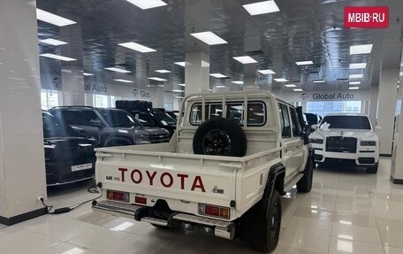 Toyota Land Cruiser 70, 2022 год, 8 500 000 рублей, 4 фотография