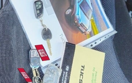 Hyundai Tucson III, 2008 год, 980 000 рублей, 31 фотография