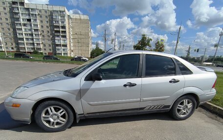 Ford Focus IV, 2001 год, 210 000 рублей, 2 фотография