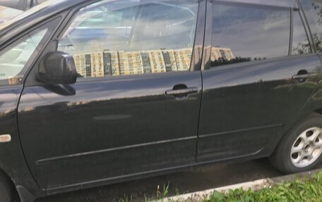 Toyota Corolla Spacio II, 2003 год, 800 000 рублей, 20 фотография