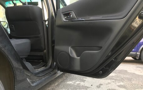 Toyota Corolla Spacio II, 2003 год, 800 000 рублей, 26 фотография