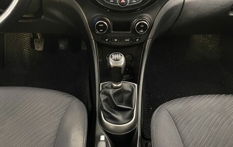 Hyundai Solaris II рестайлинг, 2014 год, 999 000 рублей, 16 фотография