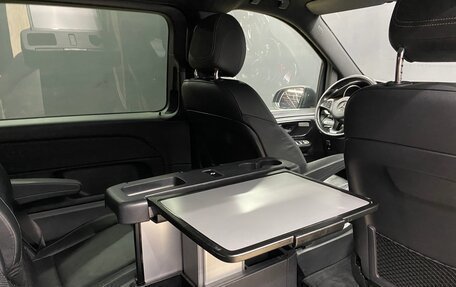 Mercedes-Benz V-Класс, 2018 год, 3 999 000 рублей, 12 фотография