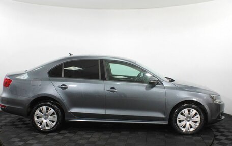 Volkswagen Jetta VI, 2011 год, 790 000 рублей, 4 фотография