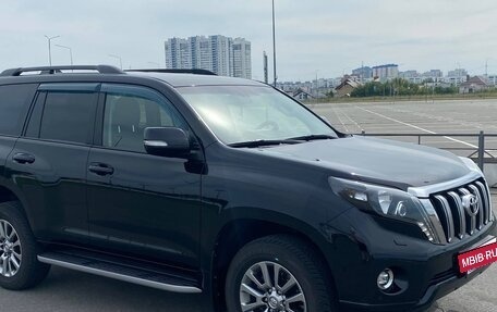 Toyota Land Cruiser Prado 150 рестайлинг 2, 2017 год, 4 600 000 рублей, 6 фотография