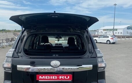 Toyota Land Cruiser Prado 150 рестайлинг 2, 2017 год, 4 600 000 рублей, 21 фотография