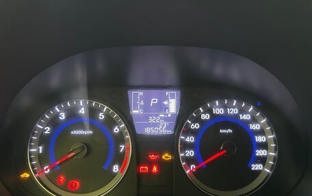 Hyundai Solaris II рестайлинг, 2015 год, 950 000 рублей, 7 фотография