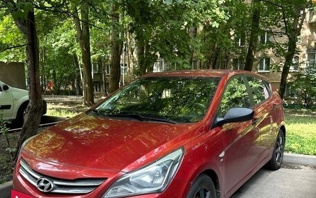 Hyundai Solaris II рестайлинг, 2015 год, 950 000 рублей, 6 фотография