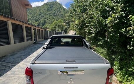 Mitsubishi L200 IV рестайлинг, 2021 год, 3 300 000 рублей, 3 фотография