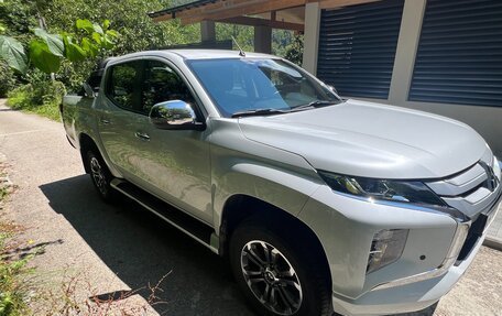 Mitsubishi L200 IV рестайлинг, 2021 год, 3 300 000 рублей, 5 фотография