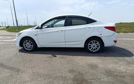 Hyundai Solaris II рестайлинг, 2015 год, 420 000 рублей, 3 фотография