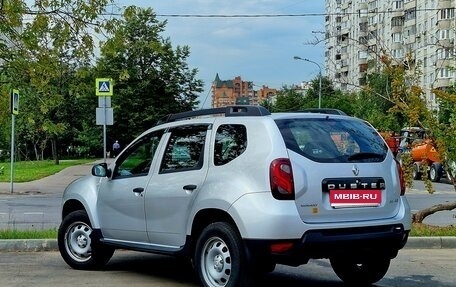 Renault Duster I рестайлинг, 2019 год, 1 700 000 рублей, 4 фотография