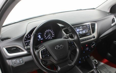 Hyundai Solaris II рестайлинг, 2019 год, 1 550 000 рублей, 17 фотография