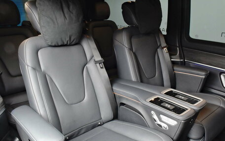 Mercedes-Benz V-Класс, 2024 год, 15 450 000 рублей, 11 фотография