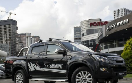 Isuzu D-Max II, 2018 год, 2 495 000 рублей, 22 фотография