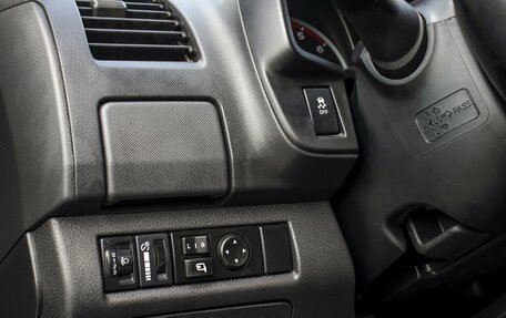 Isuzu D-Max II, 2018 год, 2 495 000 рублей, 15 фотография