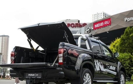 Isuzu D-Max II, 2018 год, 2 495 000 рублей, 24 фотография