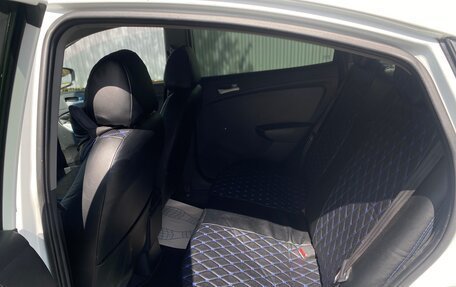Hyundai Solaris II рестайлинг, 2013 год, 710 000 рублей, 8 фотография