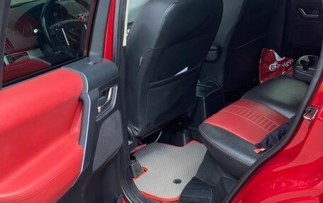 Land Rover Freelander II рестайлинг 2, 2013 год, 1 900 000 рублей, 8 фотография