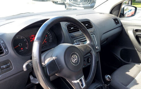 Volkswagen Polo VI (EU Market), 2014 год, 850 000 рублей, 14 фотография