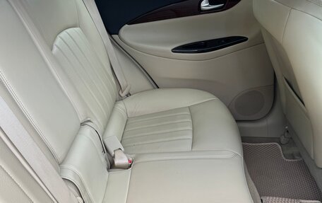 Infiniti QX50 I рестайлинг, 2017 год, 2 300 000 рублей, 13 фотография