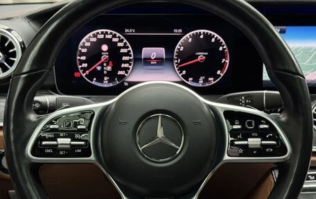 Mercedes-Benz E-Класс, 2018 год, 4 290 000 рублей, 13 фотография