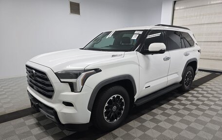 Toyota Sequoia, 2022 год, 11 100 000 рублей, 1 фотография