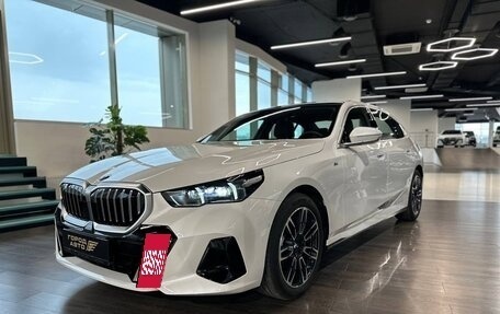BMW 5 серия, 2024 год, 7 800 000 рублей, 3 фотография