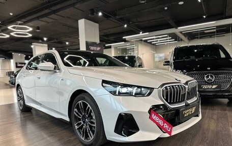 BMW 5 серия, 2024 год, 7 800 000 рублей, 32 фотография