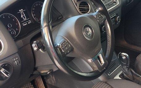 Volkswagen Tiguan I, 2011 год, 1 000 000 рублей, 12 фотография