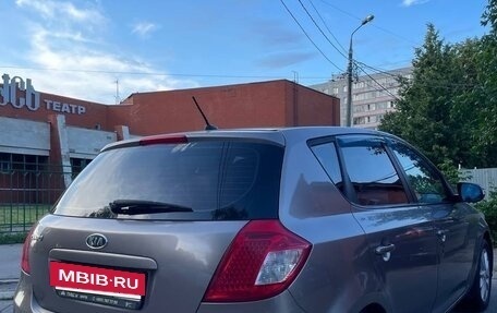KIA cee'd I рестайлинг, 2010 год, 750 000 рублей, 2 фотография