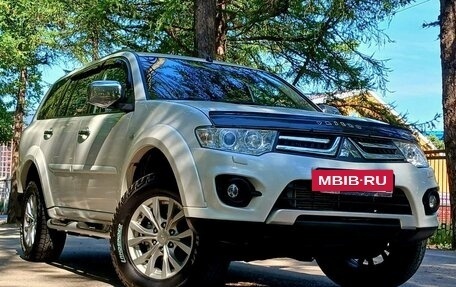 Mitsubishi Pajero Sport II рестайлинг, 2014 год, 1 899 000 рублей, 2 фотография