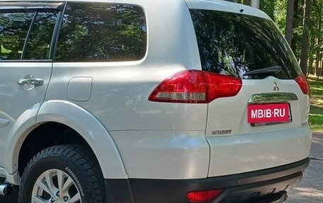 Mitsubishi Pajero Sport II рестайлинг, 2014 год, 1 899 000 рублей, 17 фотография