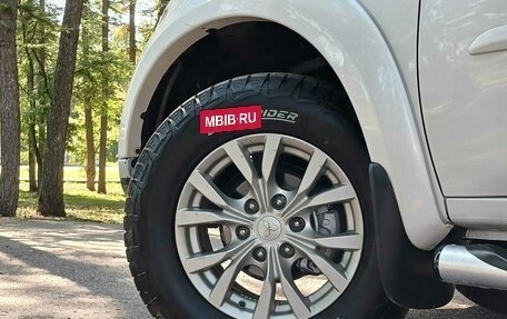 Mitsubishi Pajero Sport II рестайлинг, 2014 год, 1 899 000 рублей, 12 фотография