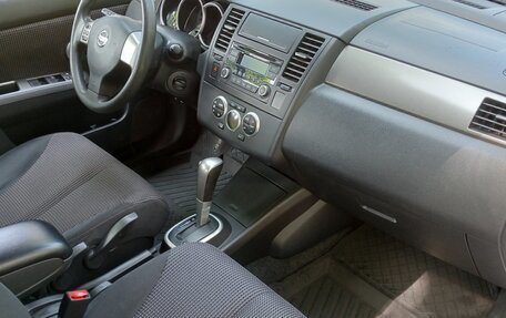 Nissan Tiida, 2013 год, 6 фотография