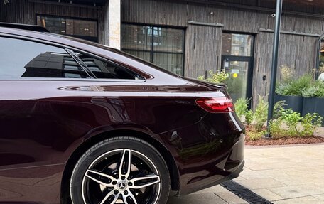 Mercedes-Benz E-Класс, 2018 год, 4 250 000 рублей, 9 фотография