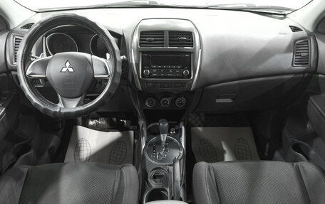 Mitsubishi ASX I рестайлинг, 2013 год, 1 099 000 рублей, 11 фотография