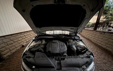 Audi A4, 2012 год, 2 000 000 рублей, 13 фотография