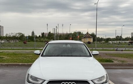 Audi A4, 2012 год, 2 000 000 рублей, 2 фотография