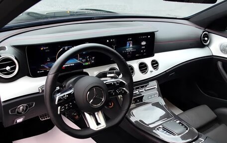 Mercedes-Benz E-Класс AMG, 2022 год, 6 350 000 рублей, 14 фотография