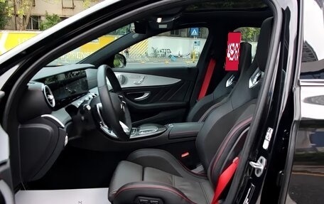 Mercedes-Benz E-Класс AMG, 2022 год, 6 350 000 рублей, 6 фотография