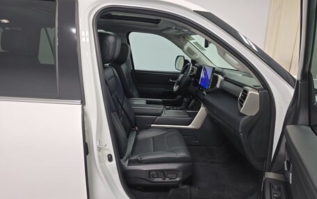 Toyota Sequoia, 2022 год, 11 100 000 рублей, 8 фотография