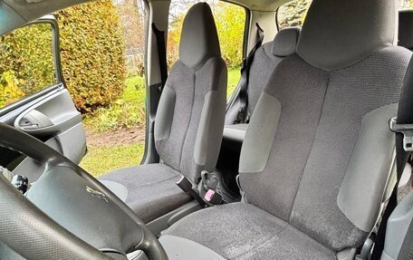 Peugeot 107 I рестайлинг, 2007 год, 250 000 рублей, 12 фотография
